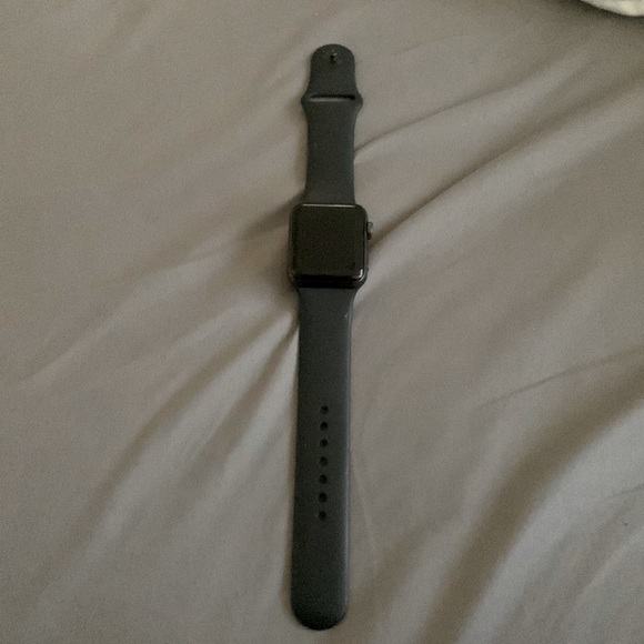 Apple Watch been used once or twice comes with charger and box